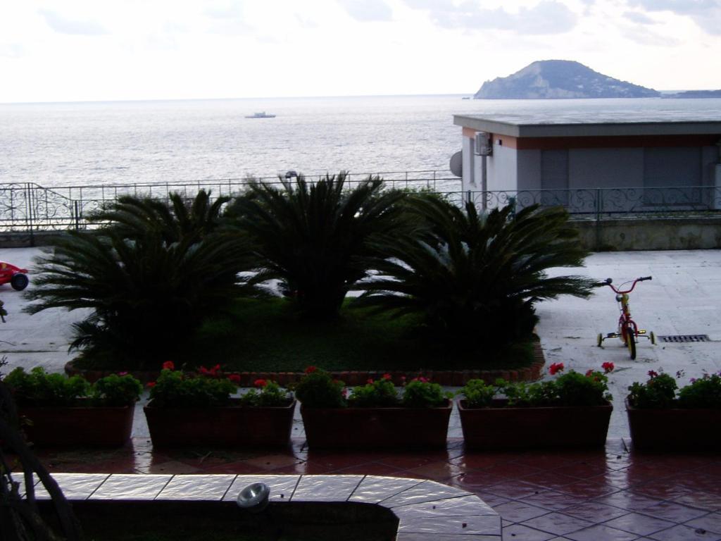 Miramare Residence Ποτσουόλι Δωμάτιο φωτογραφία