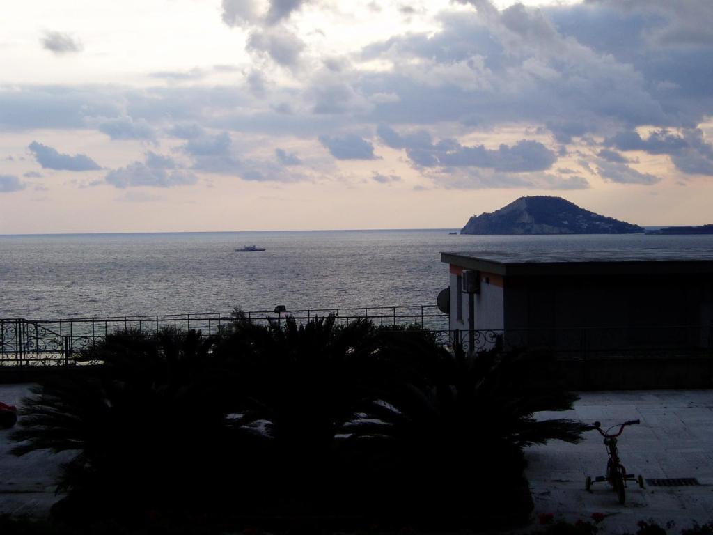 Miramare Residence Ποτσουόλι Εξωτερικό φωτογραφία