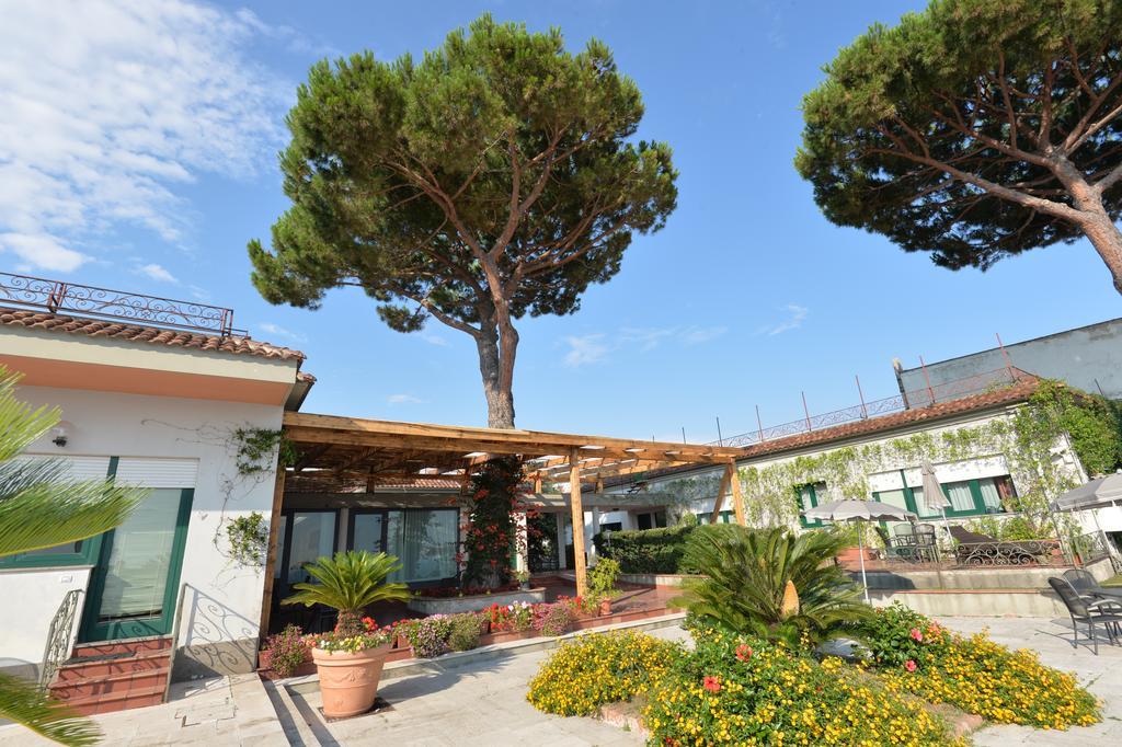 Miramare Residence Ποτσουόλι Εξωτερικό φωτογραφία