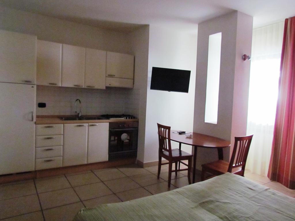 Miramare Residence Ποτσουόλι Εξωτερικό φωτογραφία